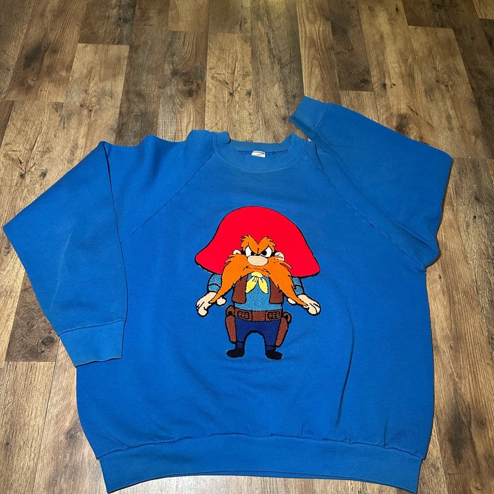 Vintage Fruit of the Loom Yosemite Sam Blue Crewneck size XL